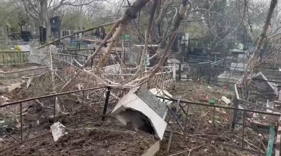 Ракетний удар по Одесі / Фото: facebook.com/okPivden