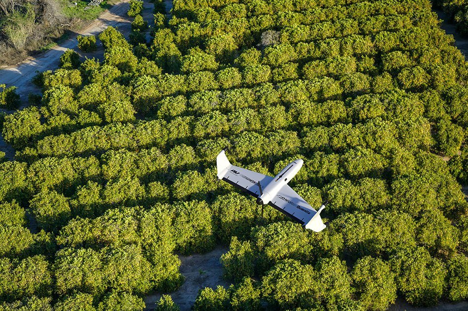 Україна отримає у подарунок сотню дронів-камікадзе Quantix Recon - фото