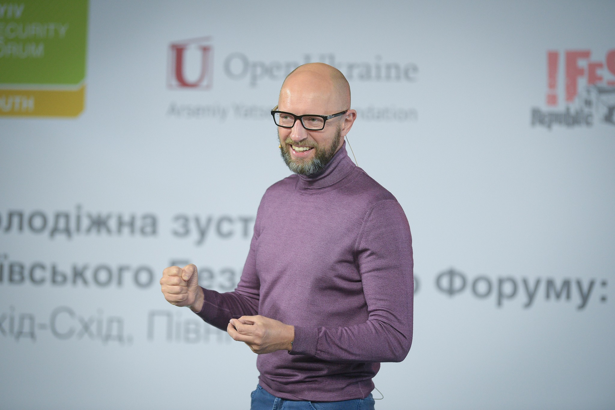 Яценюк дал показания СБУ по "угольному делу" Порошенко-Медведчука