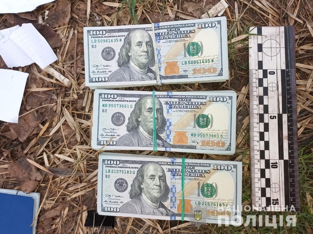 Житель Харкова під час обстрілів вкрав мільйон гривень у жінки, з якою ховався у підвалі (фото)