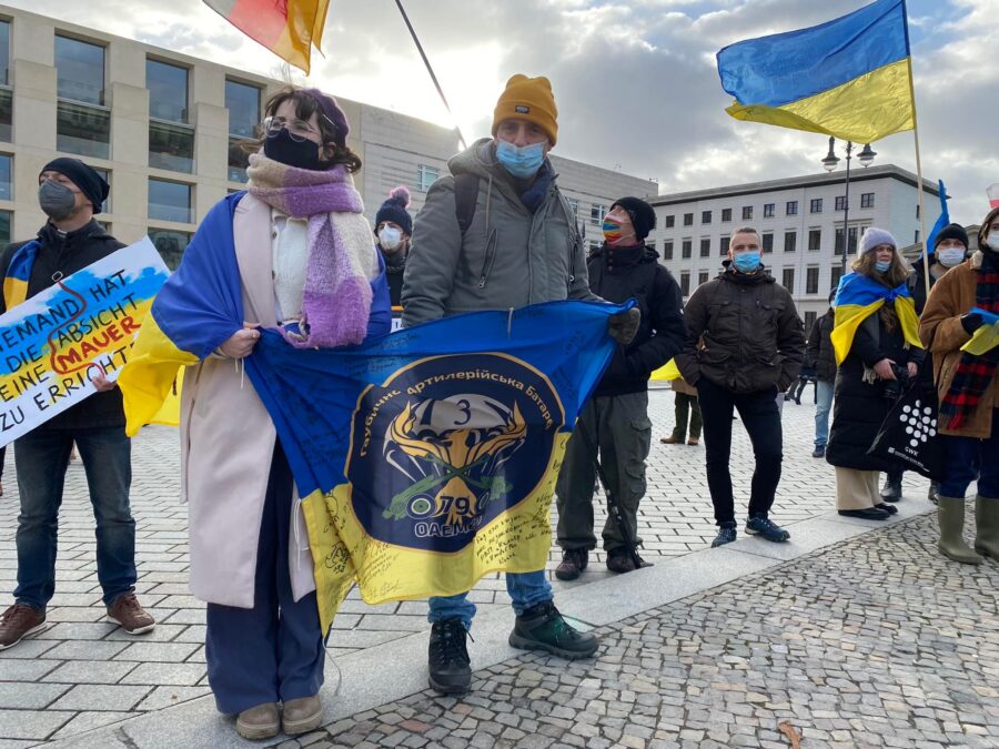 В Берлине полиция запретила украинские флаги на мероприятиях 8 и 9 мая