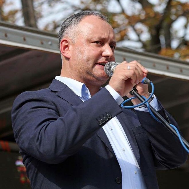 Бывшего президента Молдовы отправили под домашний арест