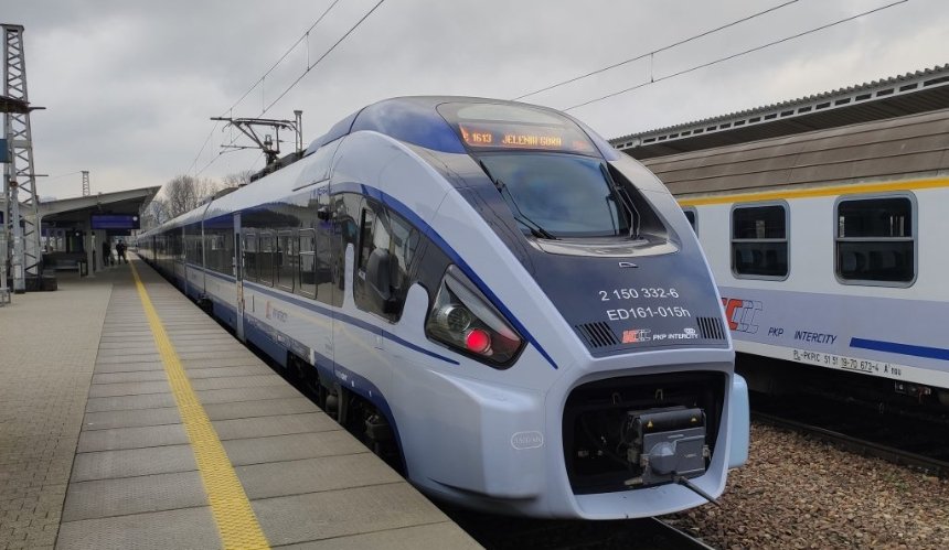 З 15 грудня з Києва можна буде доїхати потягом до Братислави