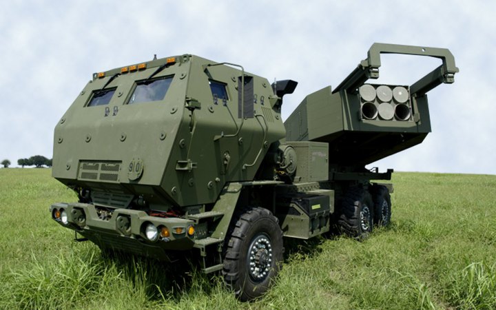 США направляют Украине ракетные системы залпового огня HIMARS