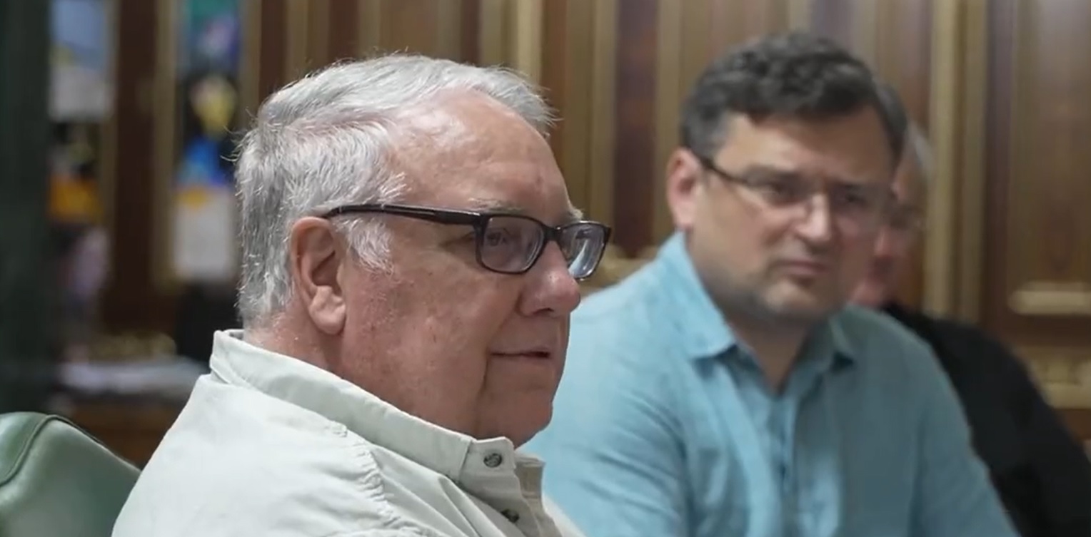 Американский миллиардер после встречи с Зеленским пожертвовал Украине 2,7 млн долларов