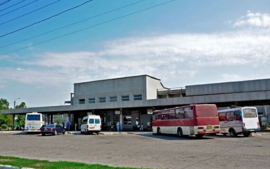 Окупанти запустили автобусне сполучення з Мелітополя до Криму