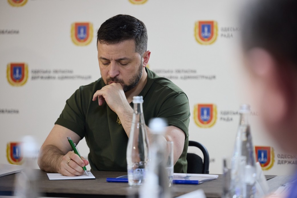 Зеленський провів кадрові чистки в обласних управліннях СБУ