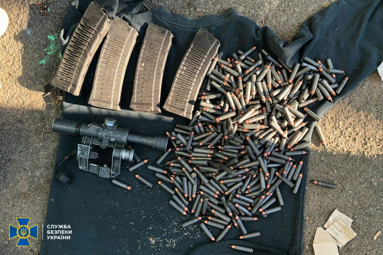 На Чернігівщині викрили чоловіків, які працювали на російські спецслужби - фото