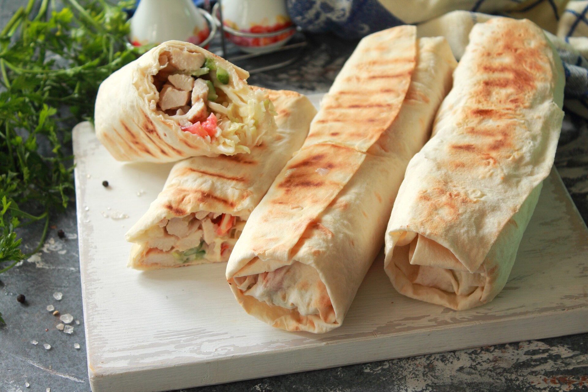 Сплеск сальмонельозу: кияни отруїлися шаурмою