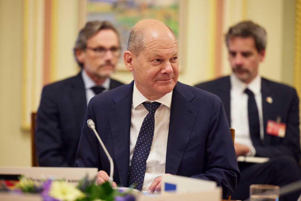 Канцлер Германии заразился коронавирусом