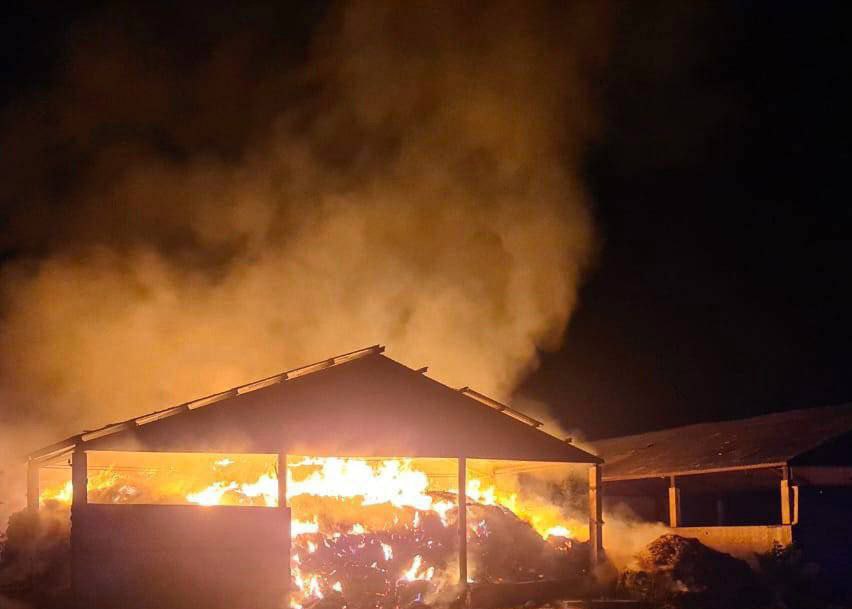 Дніпропетровщина у вогні: росіяни всю ніч атакували регіон ракетами та з артилерії