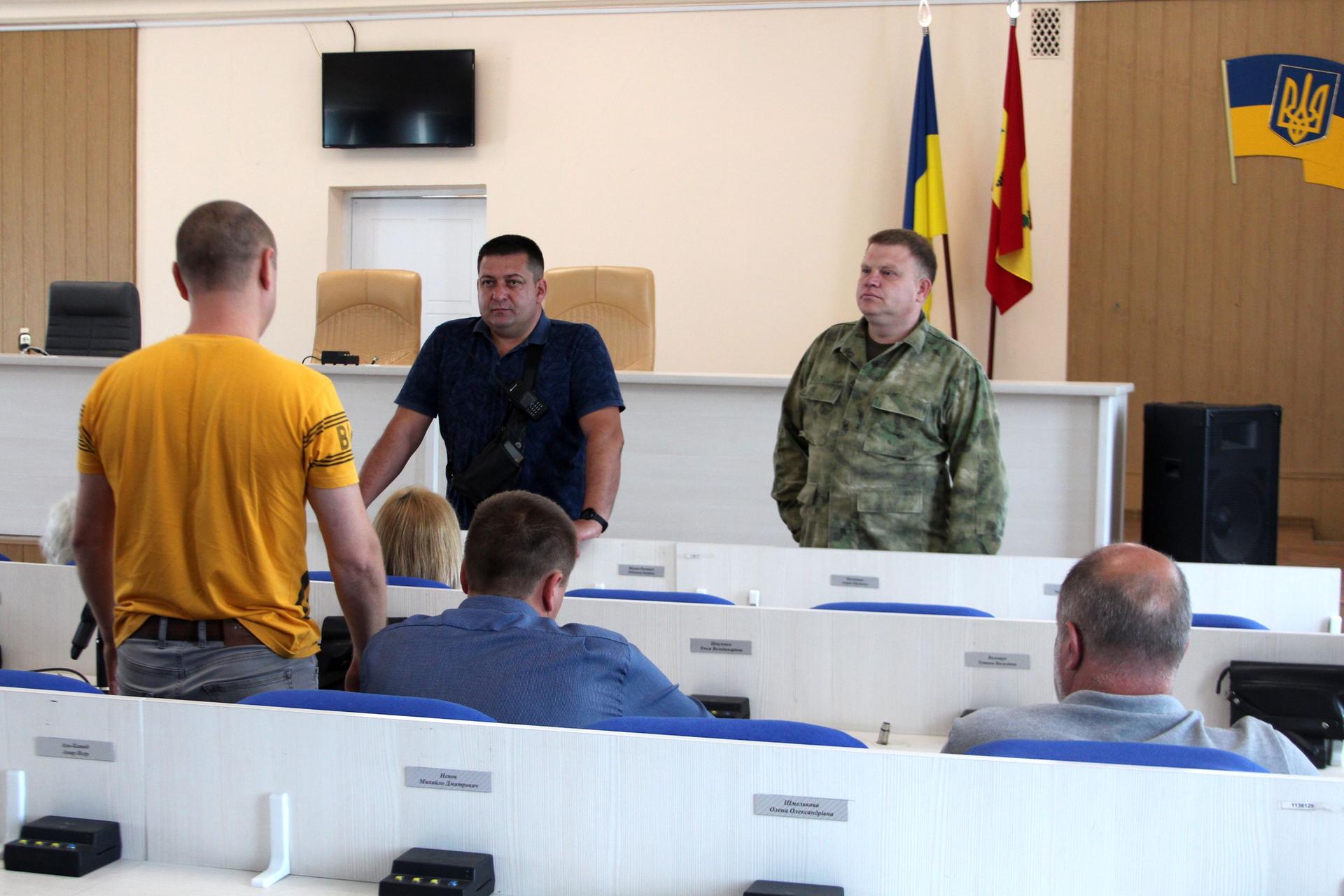 У Білгород-Дністровському мер побився з головою районної ради - відео