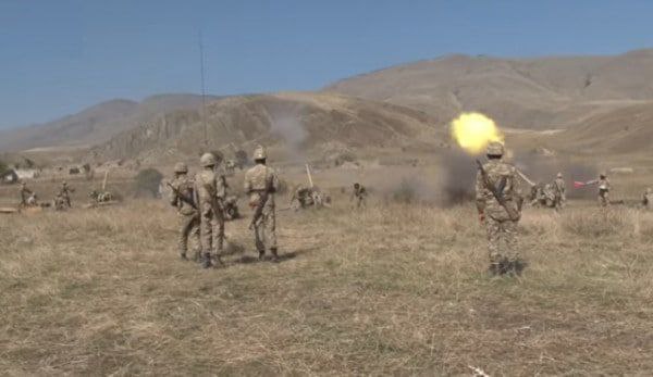 Обстановка розпалюється: Азербайджан вимагає повної демілітаризації Нагірного Карабаху