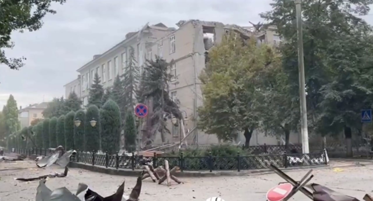 "Хлопок" в Херсоне: новый гауляйтер попал до Кобзона, а Стремоусов плакал (видео)