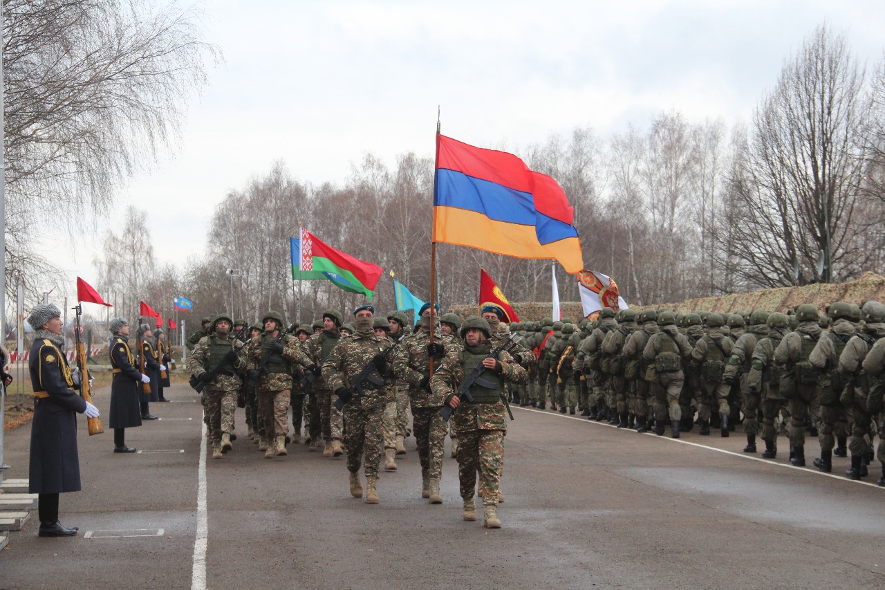 Три страны из ОДКБ запретили своим гражданам воевать в Украине