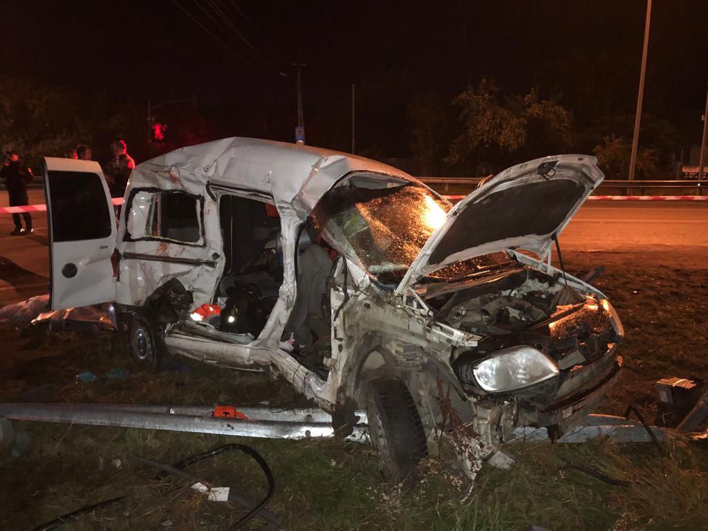 Військовий автомобіль потрапив у ДТП на Львівщині: є загиблі