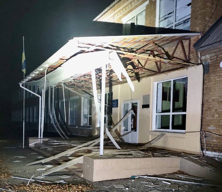 Били з "Ураганів", "Градів" та важкої артилерії: орки обстріляли Дніпропетровщину