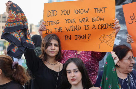 Протесты в Иране набирают обороты: к акциям неповиновения присоединилась половина провинций