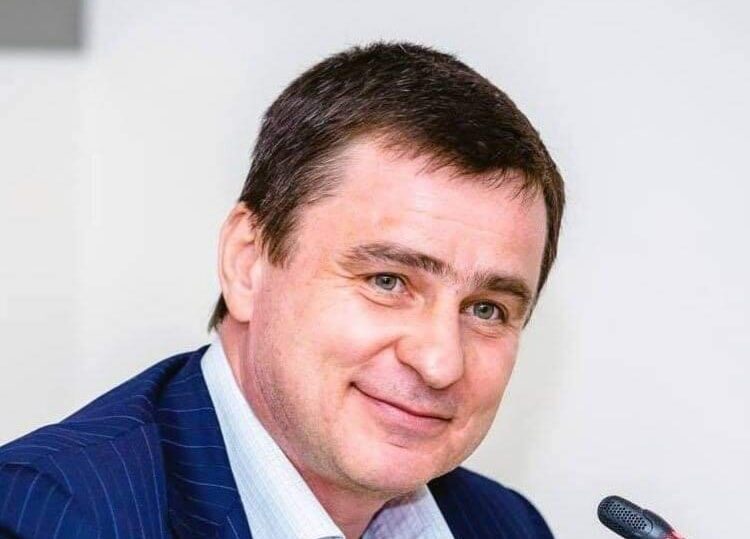 Позбавлений мандату нардеп Шенцев прогулював засідання Ради, але отримував зарплату