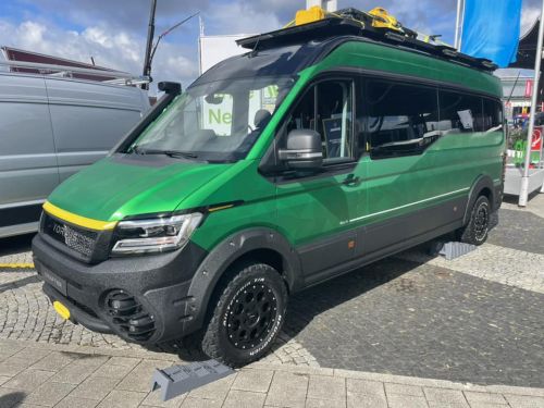Украинский производитель представил новую модель авто на базе Volkswagen Crafter 4Motion
