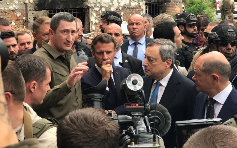 Чернышев и европейские лидеры в разрушенном россиянами Ирпене, июль 2022 года