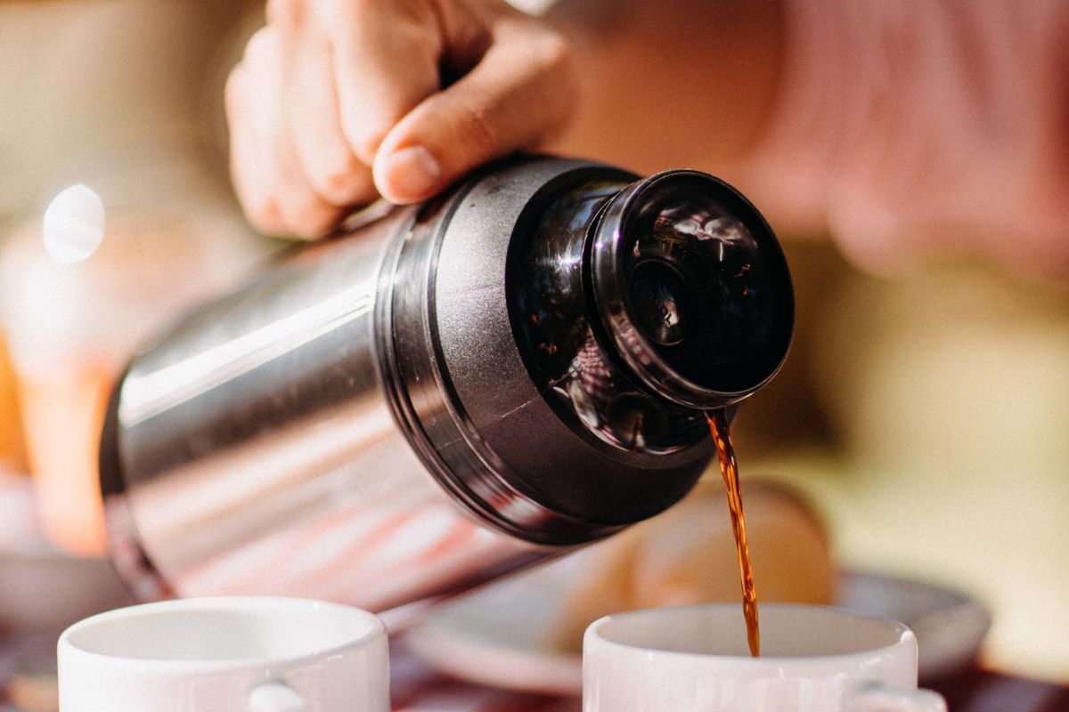 Киевлянам советуют сделать запасы еды, горячих напитков и воды