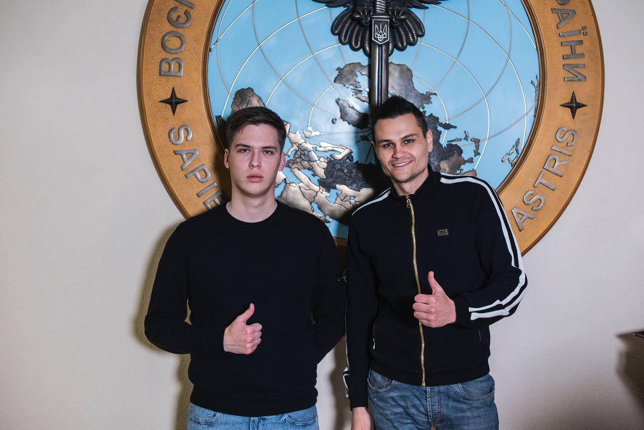 Задля великої перемоги: музиканти та розвідники разом збиратимуть на дрони-камікадзе