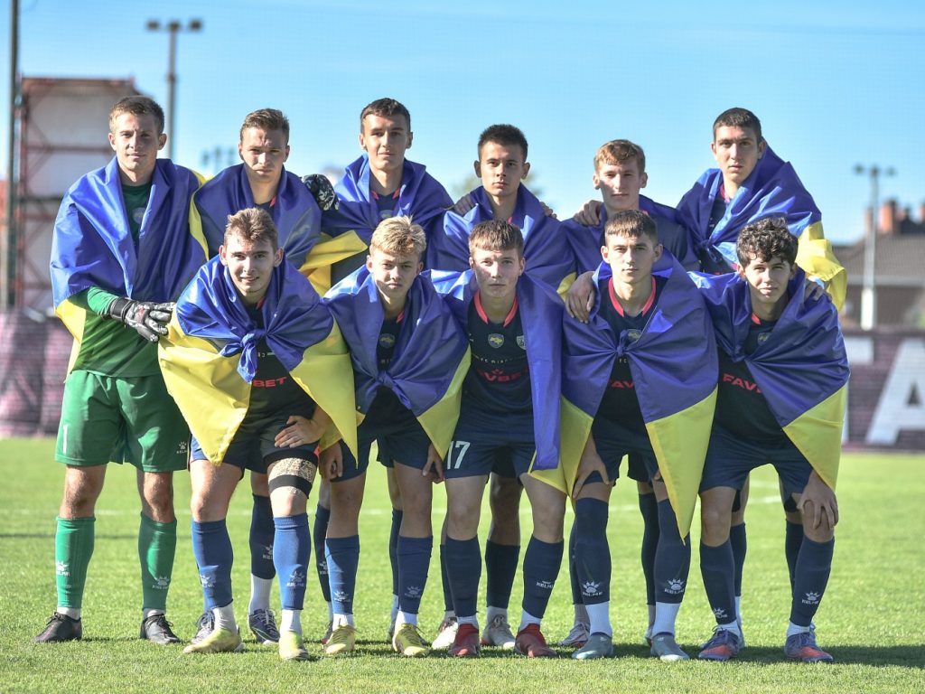 Украинские и российские футболисты подрались в одной из гостиниц Турции