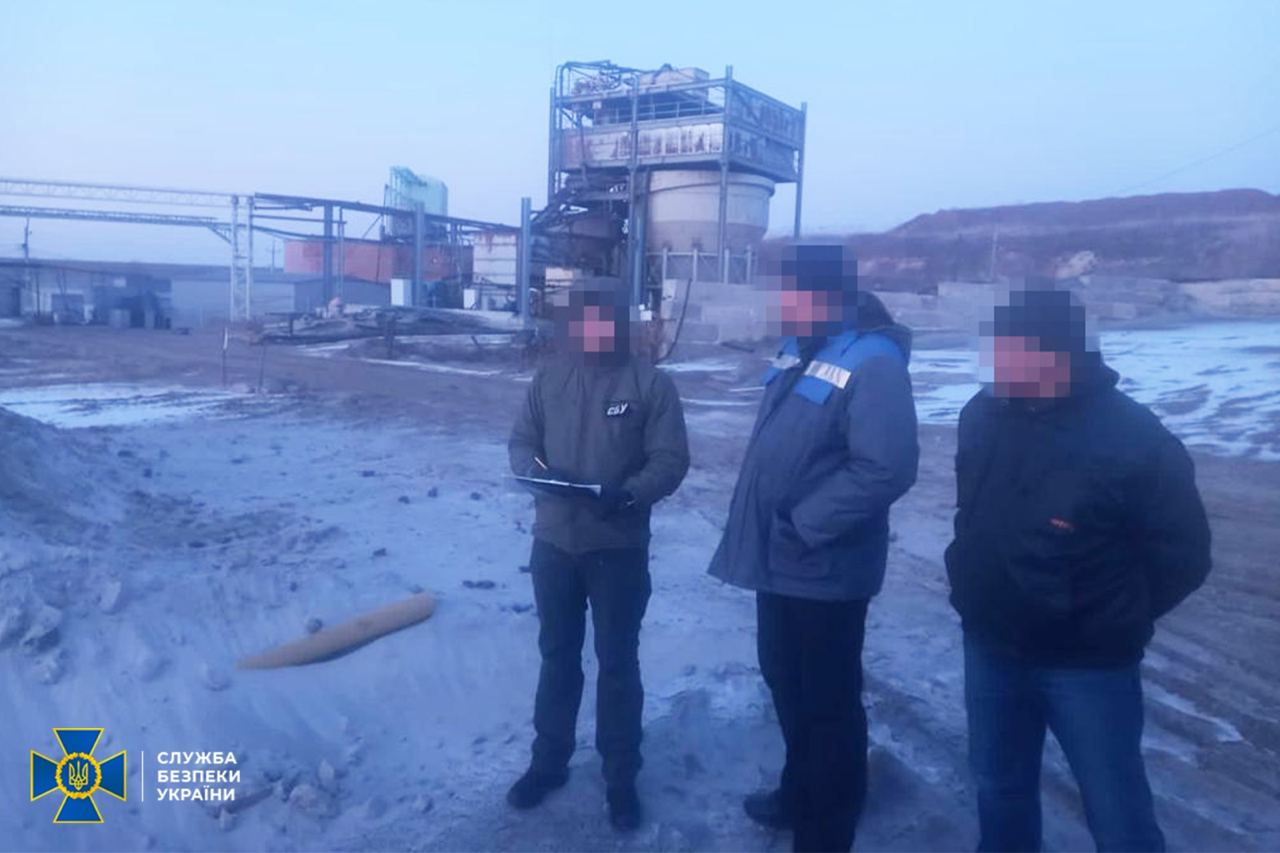 Российские олигархи Чемезов и Шелков пытались скрыть имущество, переданное ВАКС в собственность Украины (фото)