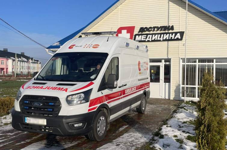 Мобільні гінекологічні бригади запрацювали у 10 регіонах: як жінкам отримати допомогу