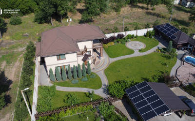 У Запоріжжі полковник ДСНС крав пальне і влаштував міні-АЗС на території власного маєтку (фото, відео)