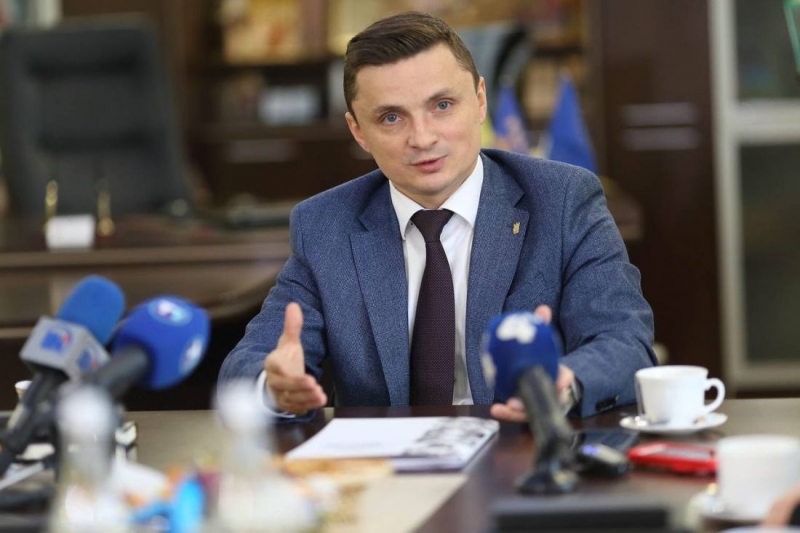 Підозрюваний у хабарництві голова Тернопільської облради Головко отримав назад кошти, вилучені під час обшуку