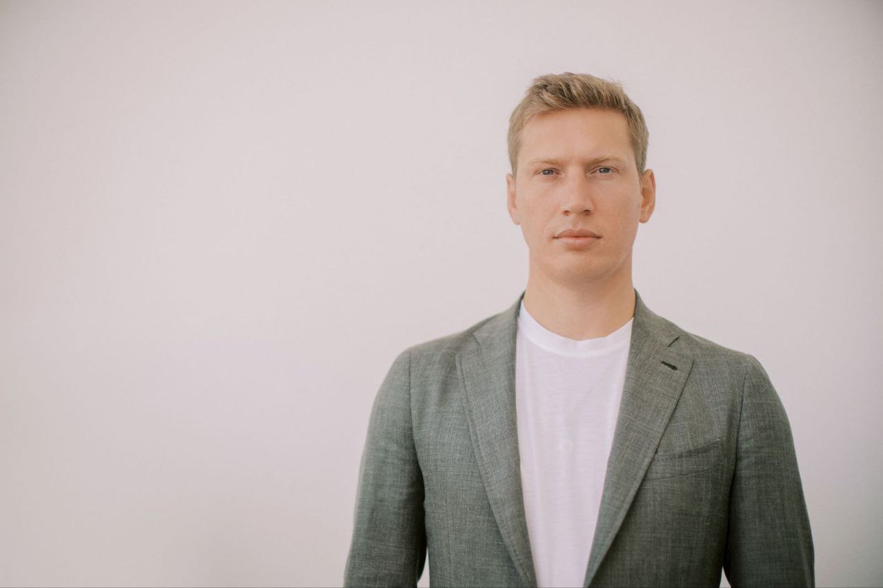 Проблему зношених та старих доларів вирішить сashless, - банкір Никита Ізмайлов