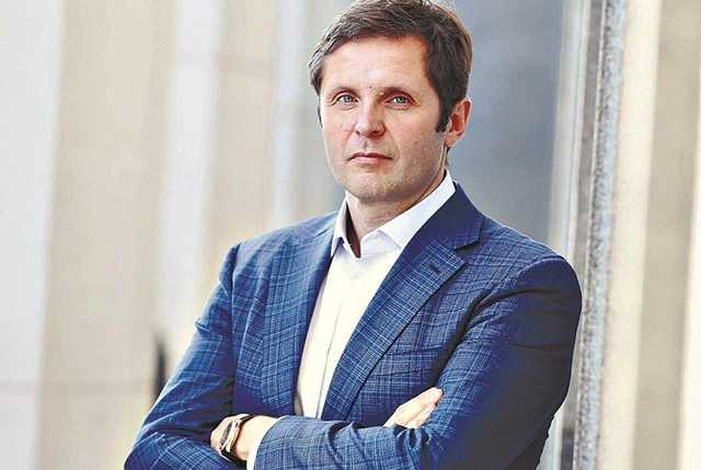 Нардепа-"слугу" Холодова знайшли на Кіпрі