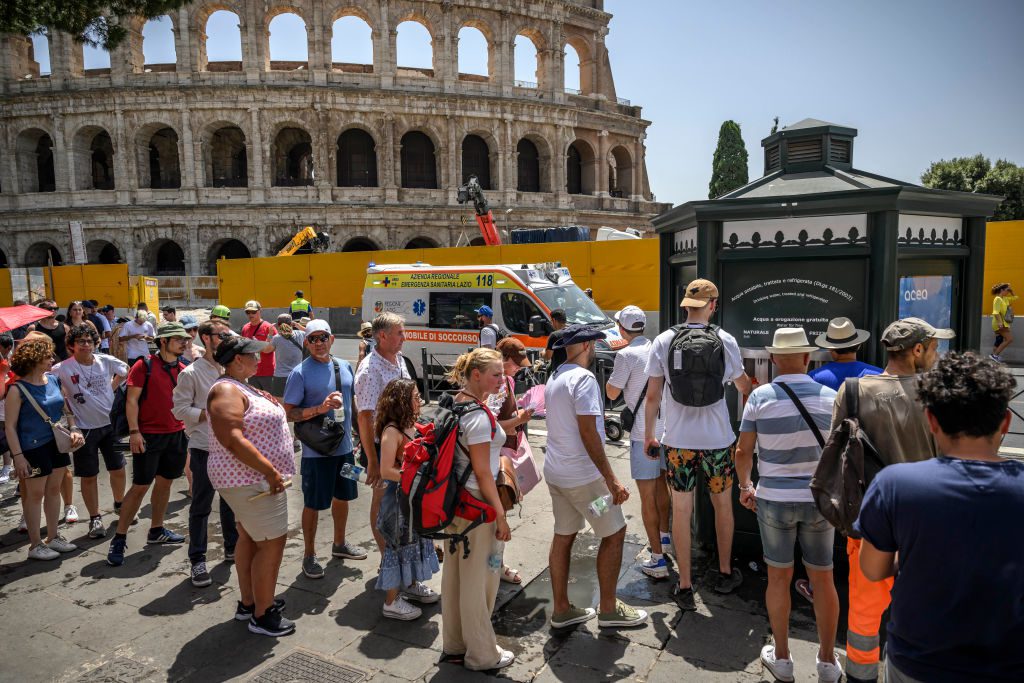Синоптики попереджають про посилення аномальної спеки в Європі у наступні тижні