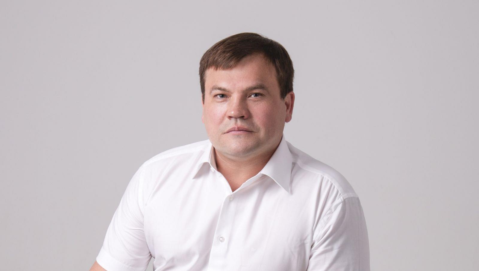 Нардеп Мейдич вместо служебных командировок в Литву и Бельгию дважды летал на отдых в Италию