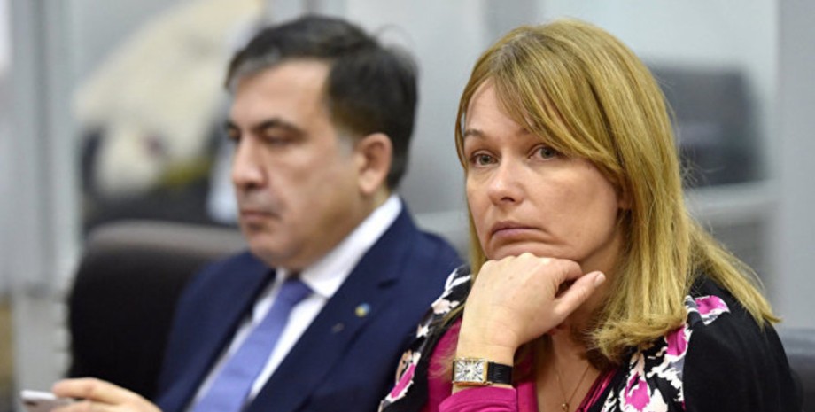 Ми не разом: дружина Саакашвілі Сандра Рулофс навідала чоловіка у тюрмі