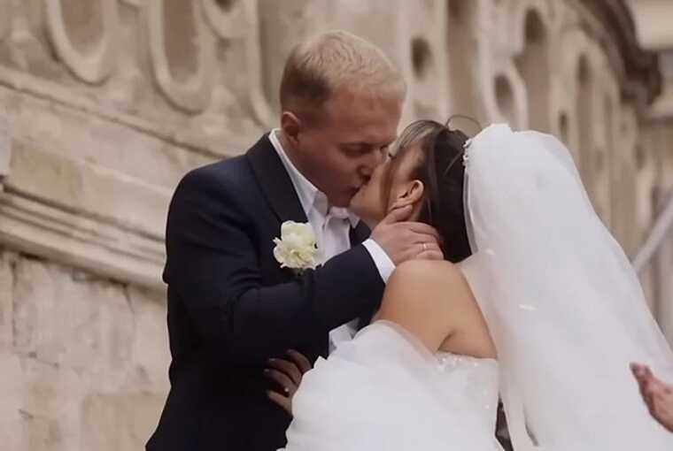 Експрокурору Ільницькому, який "прославився" лакшері-весіллям у Львові, вручили повістку