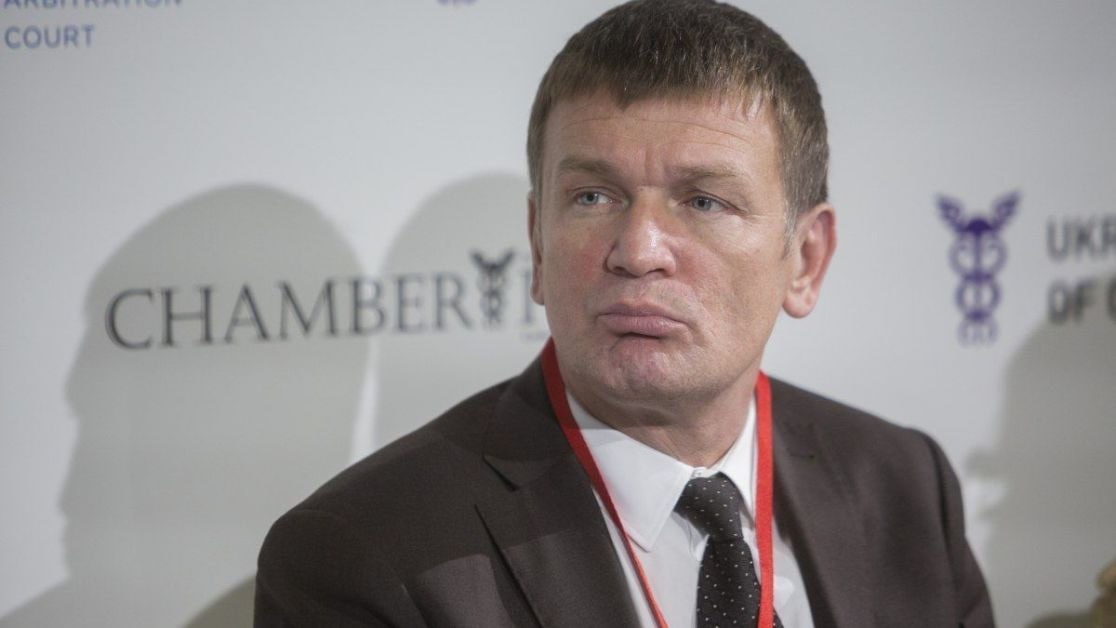 Нардеп Роберт Горват получил подозрение в незаконном завладении 320 гектарами земли