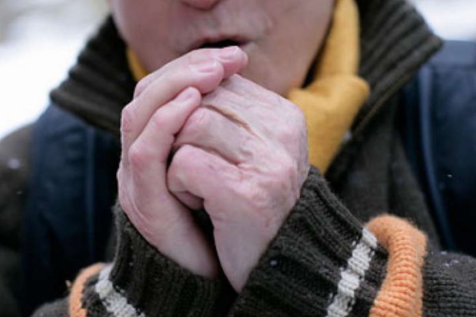 Холодова травма: як надати першу допомогу при переохолодженні