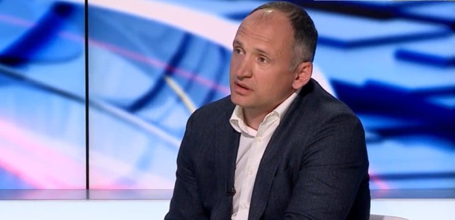 Заместитель главы ОП Татаров руководил научными трудами судей и адвокатов, которые "решают" громкие дела