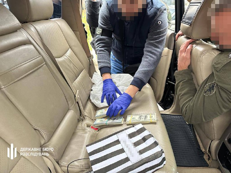 Заместитель председателя ФПУ пытался дать коллегии судей 150 тысяч долларов взятки, чтобы ее выпустили из-под домашнего ареста