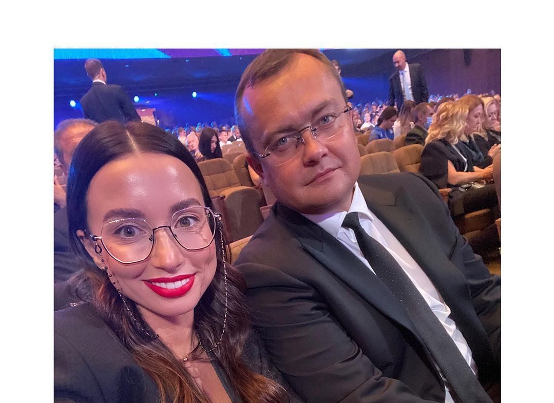 "Спалила" відпочинок на Мальдівах: екснардеп Арістов розлучився з дружиною, яка постила фото їх спільного відпочинку на островах під час війни