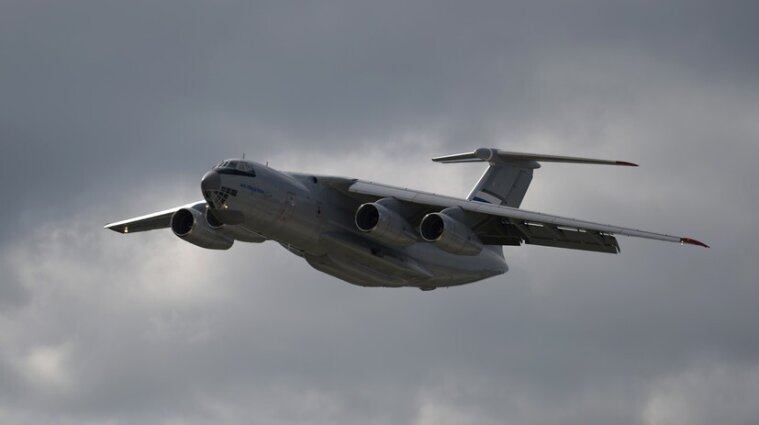 Росія заявила про готовність передати тіла українців, загиблих при падіння Іл-76 під Бєлгородом. Україна наголошує на спекуляціях