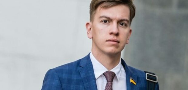 Нардеп Кунаев подрался в поезде с иностранцем - СМИ