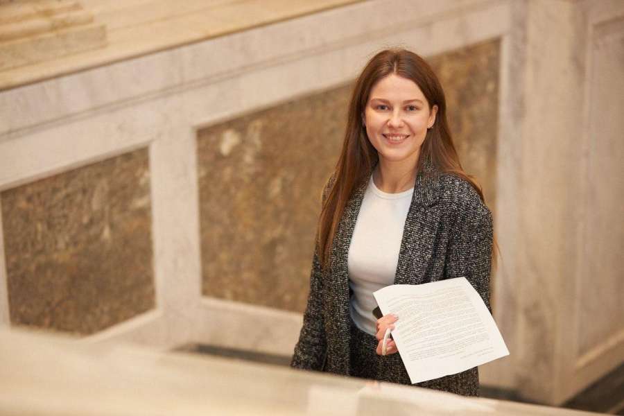 Колишня помічниця Лещенка, нардепка від "Слуги народу" Марина Бардіна під час війни придбала квартири та авто