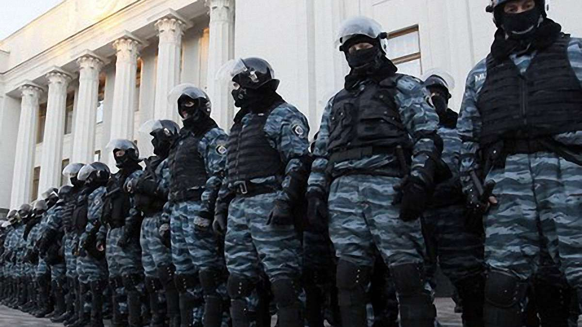 Дело по разгону "Беркутом" людей на Майдане закрыли по истечении срока давности