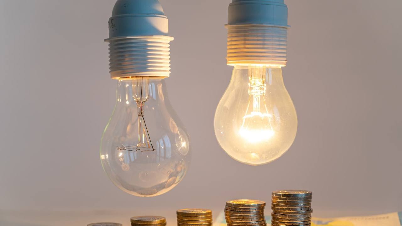Какими будут тарифы на электроэнергию по окончании отопительного сезона: ответ правительства