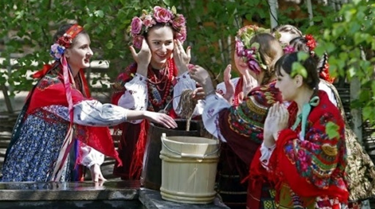 Светлая неделя или Общица: что нужно делать в следующие семь дней после Пасхи