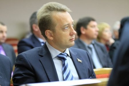 Депутат Кременчугского горсовета Виталий Котляр задекларировал часть бизнеса в России на втором году войны